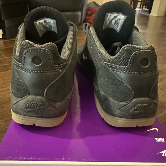 Nike SB vertebrae brand new size 9 men’s - Picture 3 of 5